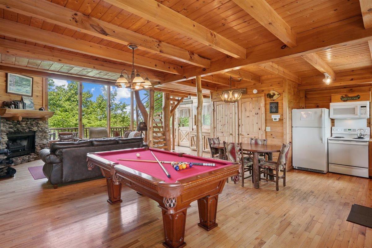 15Rec Room