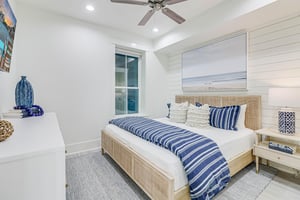 Third King Bedroom, 1st Floor