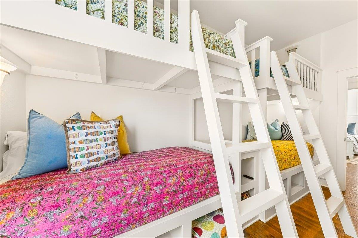 2nd Floor, Bunk Bedroom