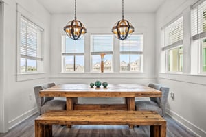 Dining Nook, 2nd Floor