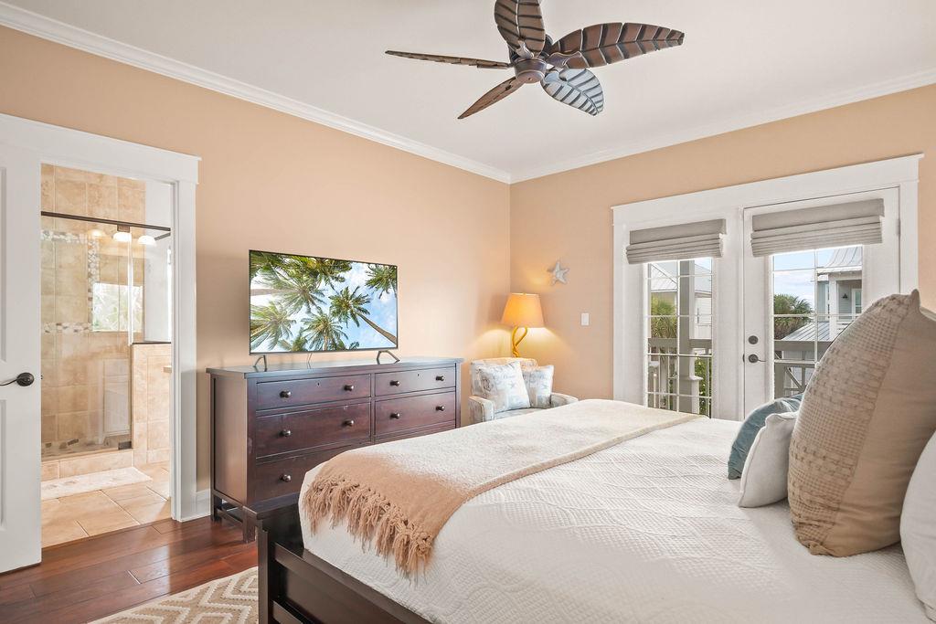 Primary King Bedroom, 2nd Floor