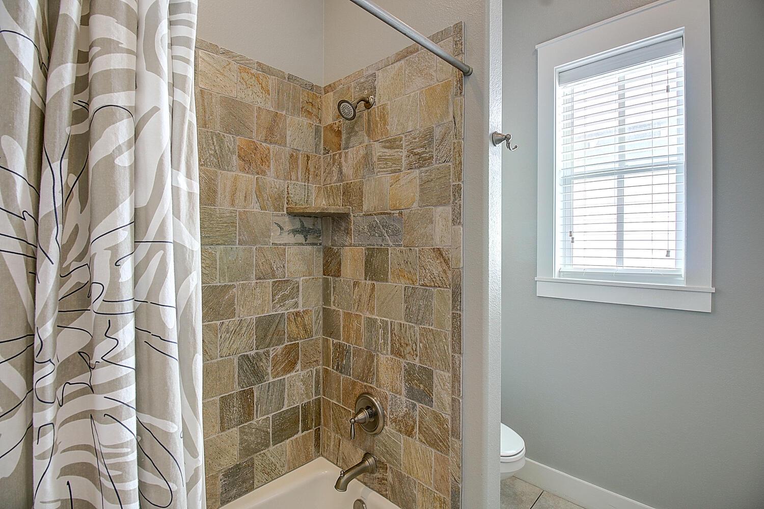 Shared Bathroom, 2nd Floor