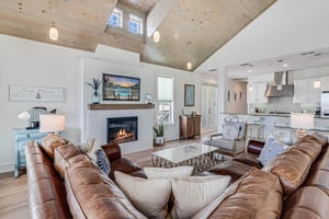 Main Living Area, 2nd Floor