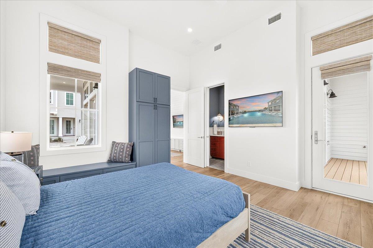 Queen Bedroom, 1st Floor