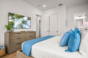 2nd Floor, Second King Bedroom