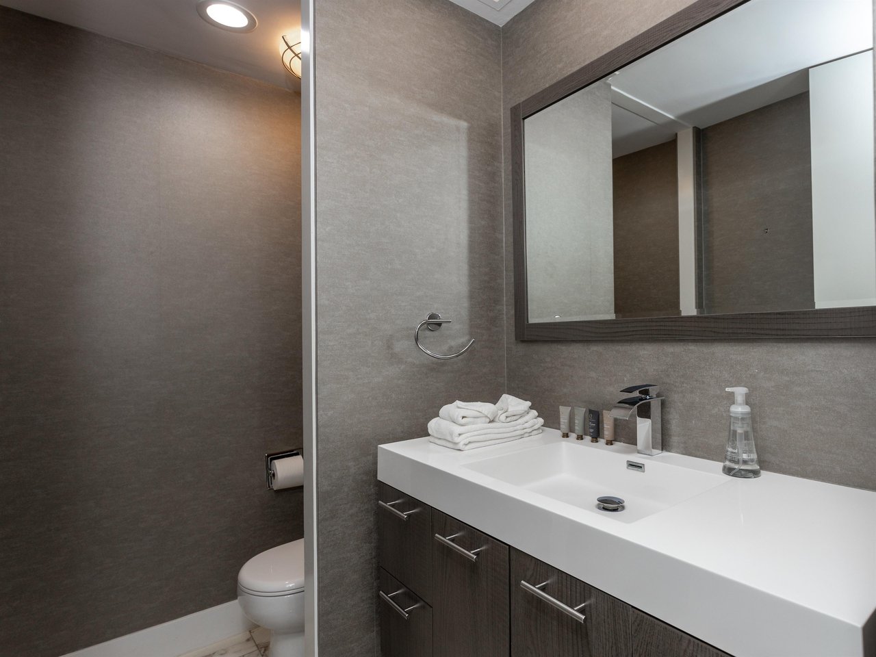 Gorgeous Bathroom