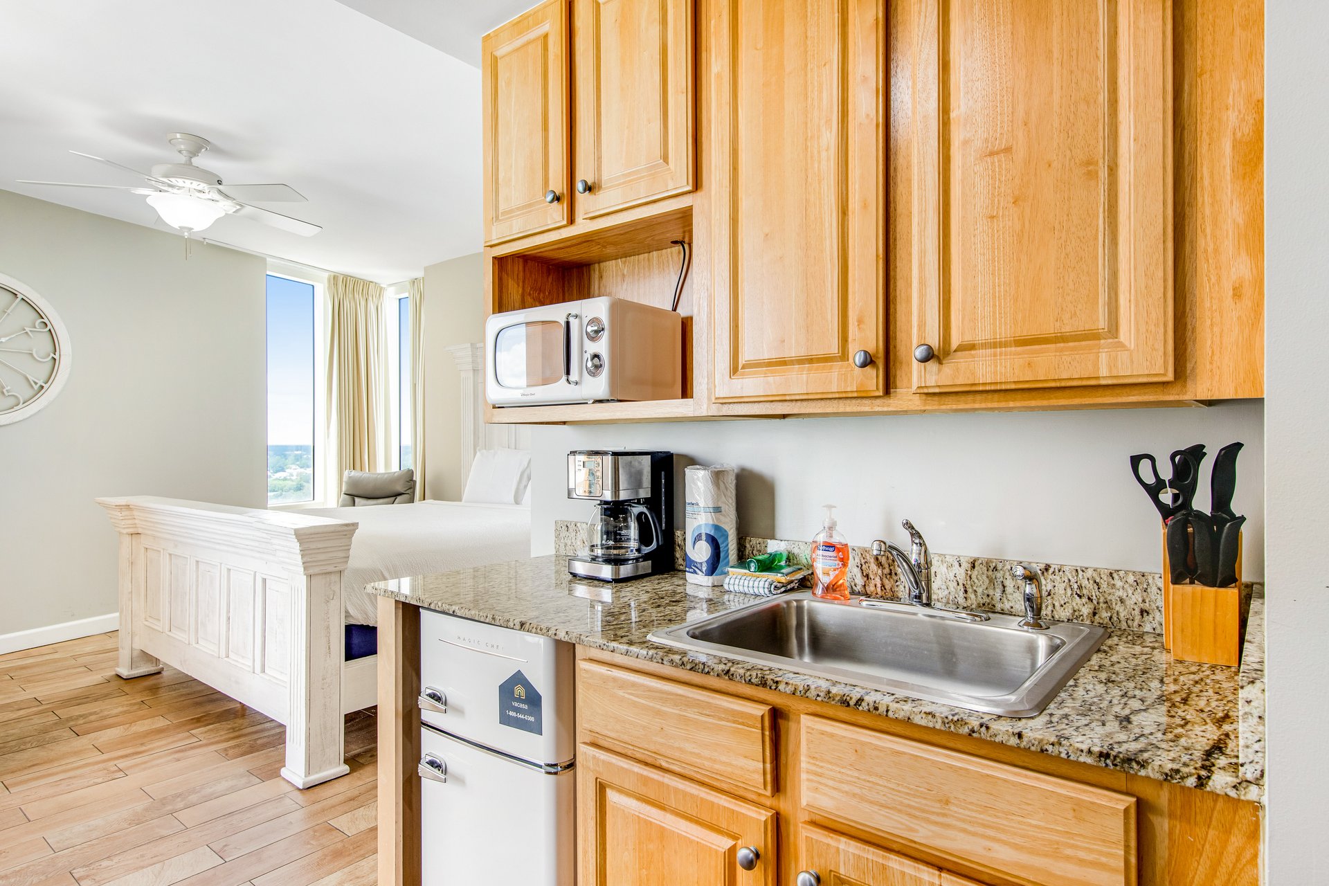 Splash Resort 1101W 11