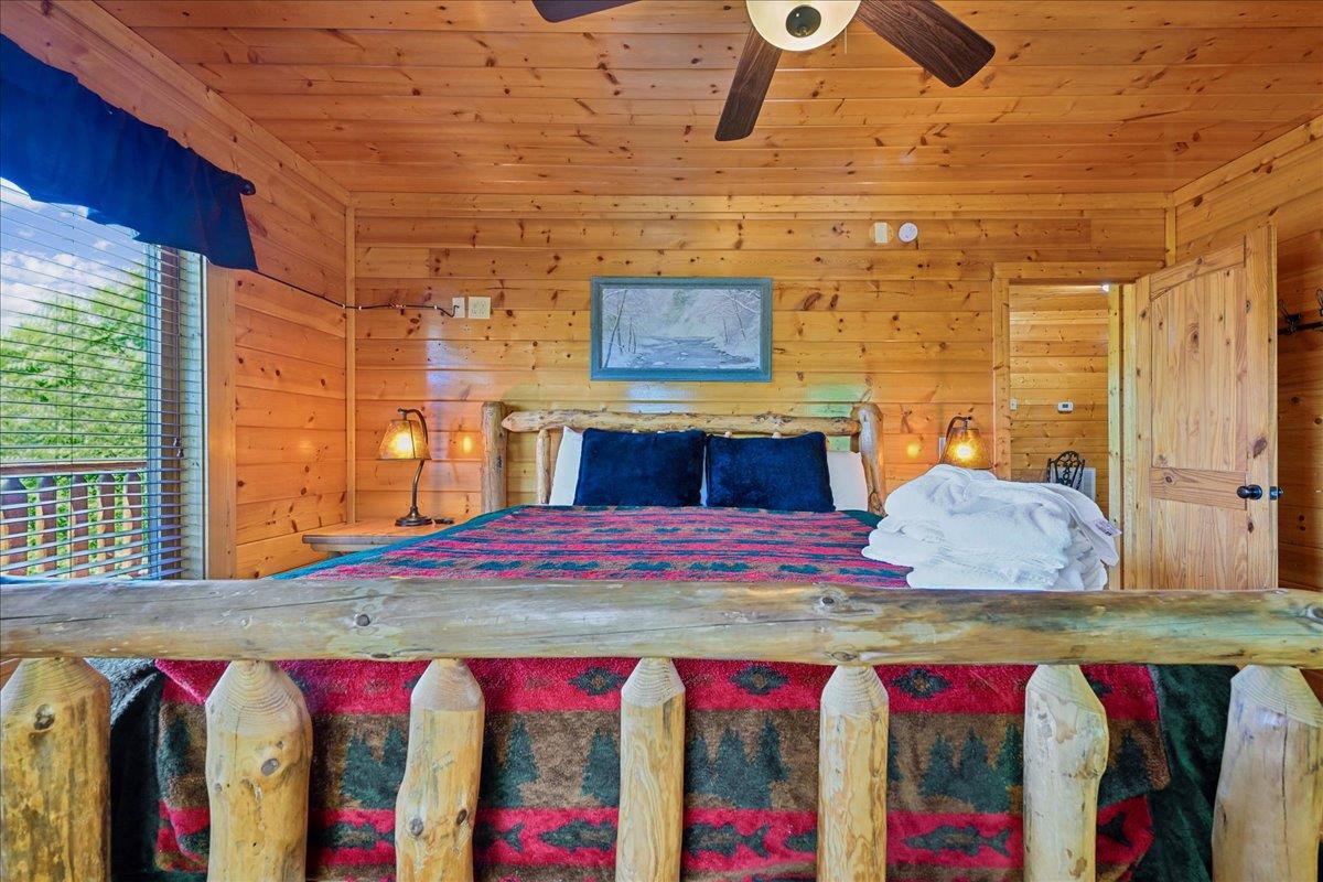 42Bedroom