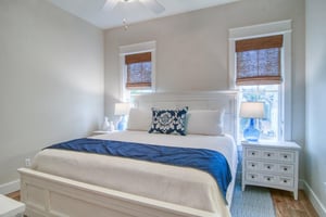 King Bedroom, 1st Floor