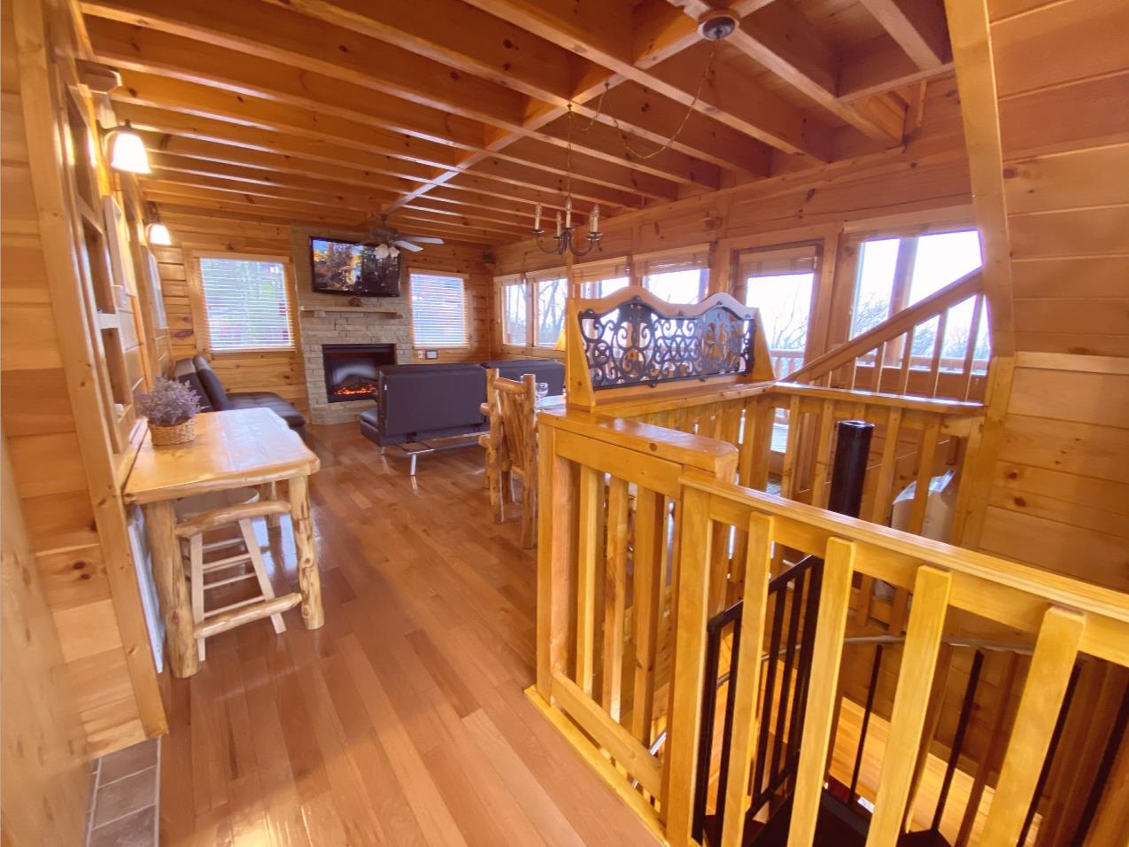 at eagles sunrise a 2 bedroom cabin rental located in pigeon forge