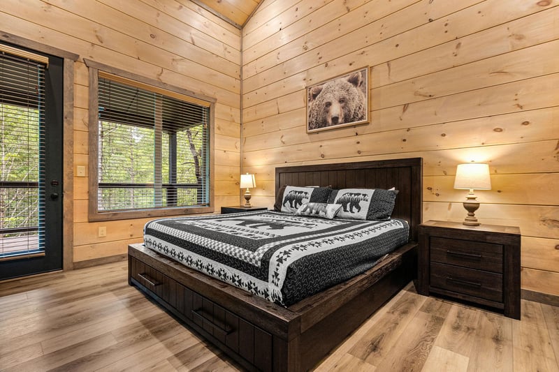 king bed