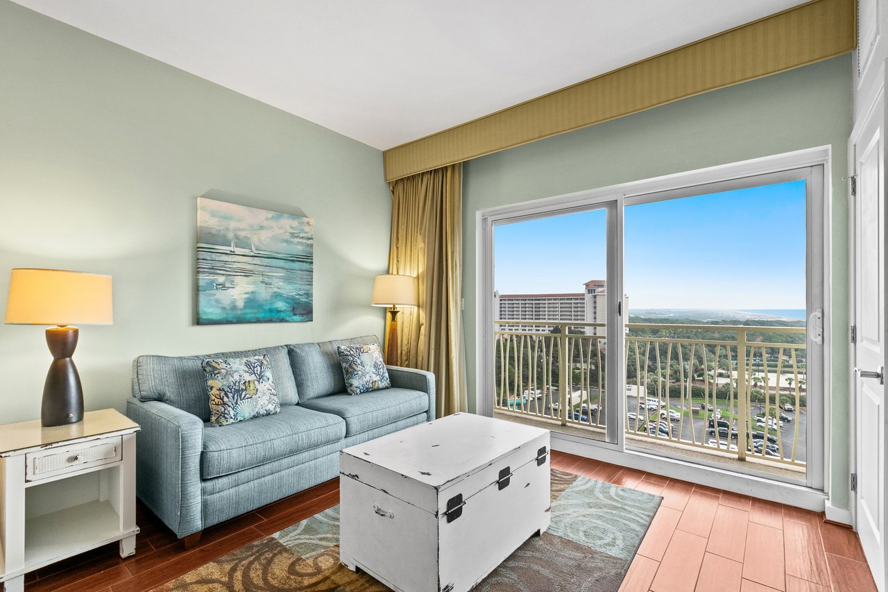 Luau 6925  Eastern Sky 2