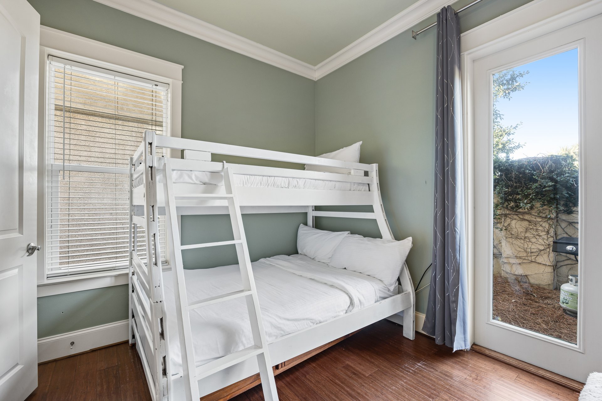 Destiny by the Sea  Beach Daze 22