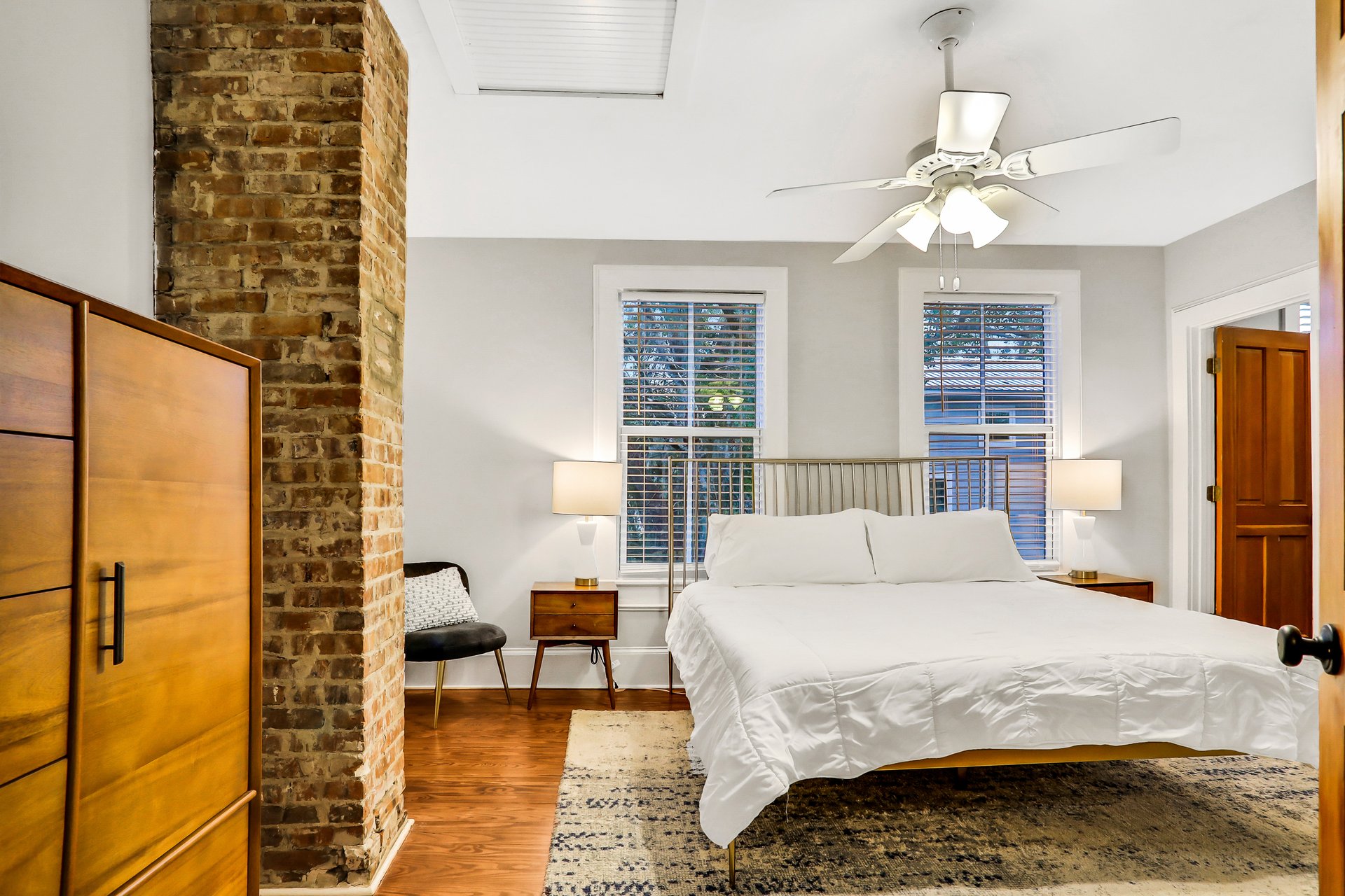 Oneida Street Haven 19