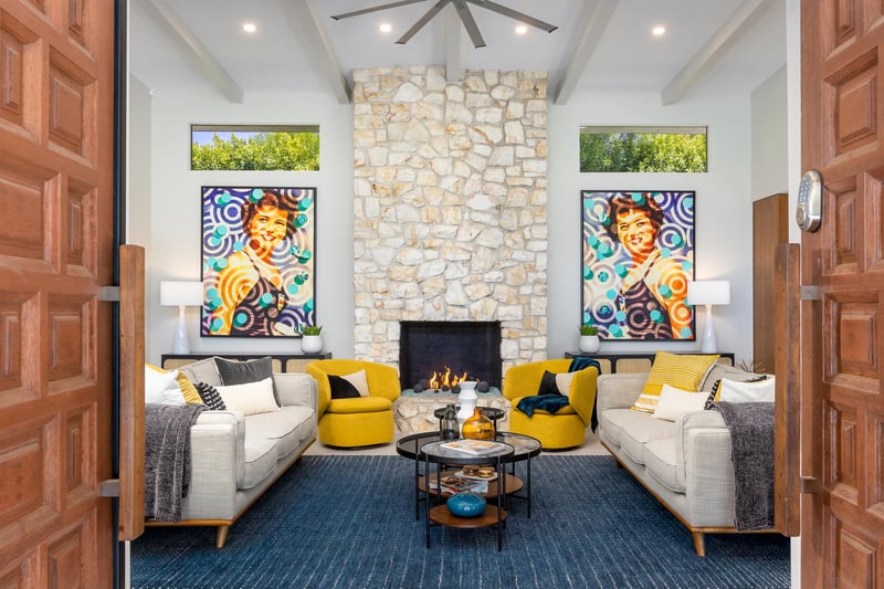 Luxurious living area