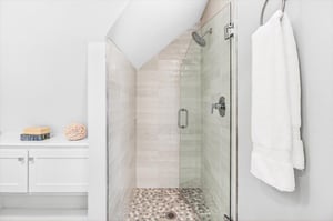 Bunk Bathroom, 2nd Floor