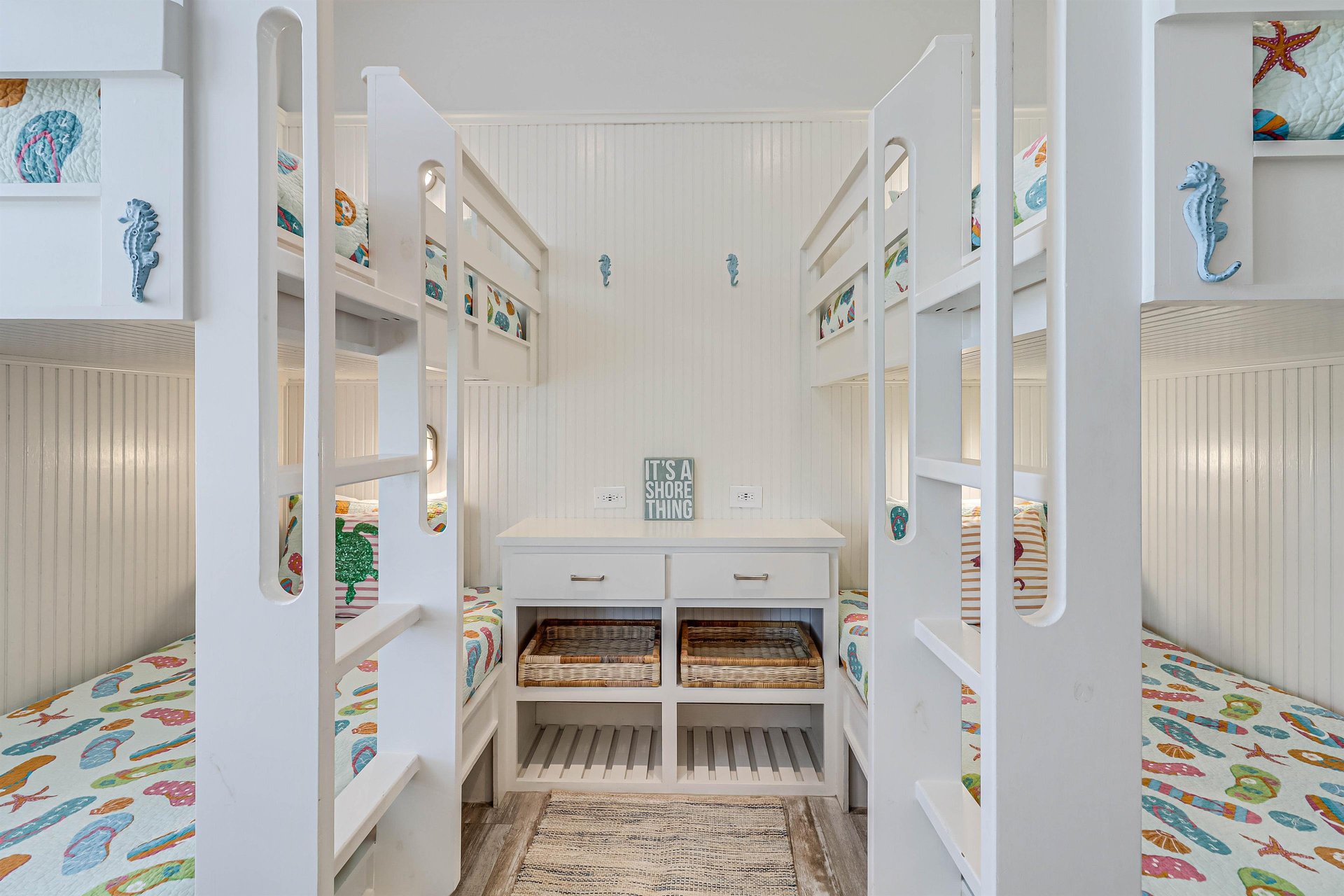 Bunk Bedroom, 1st Floor