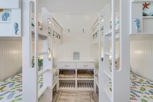 Bunk Bedroom, 1st Floor