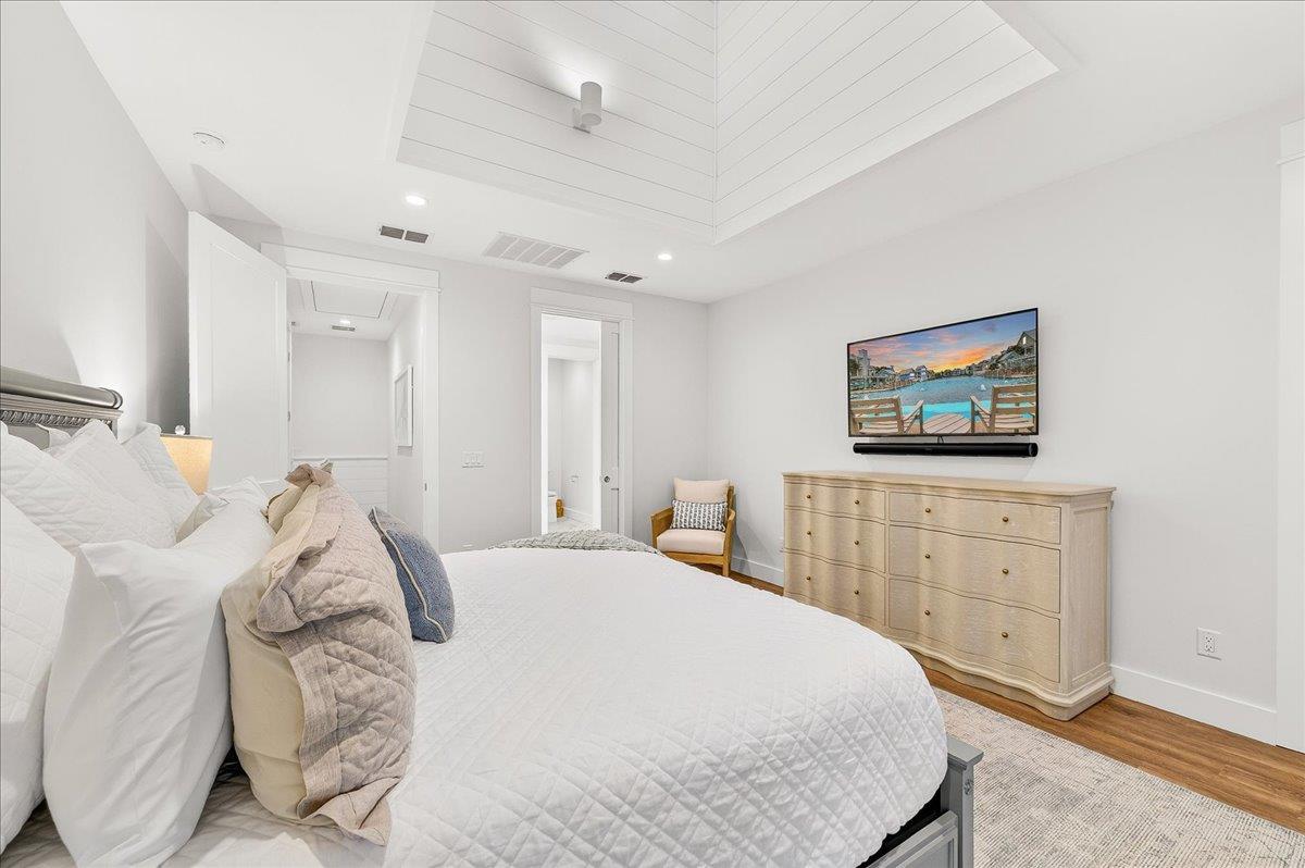 4th King Bedroom, 3rd Floor
