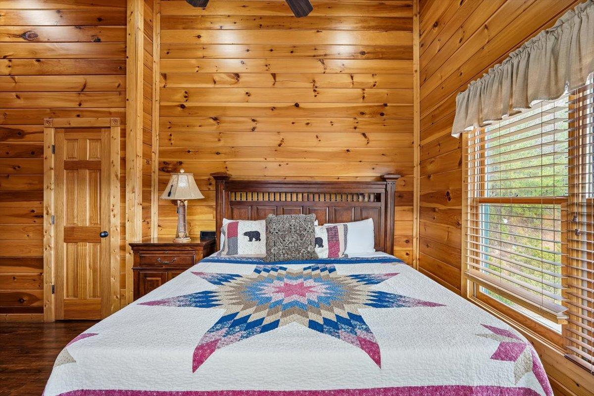 29Bedroom