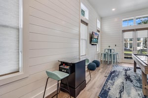 Game Room and Sitting Area, 1st Floor