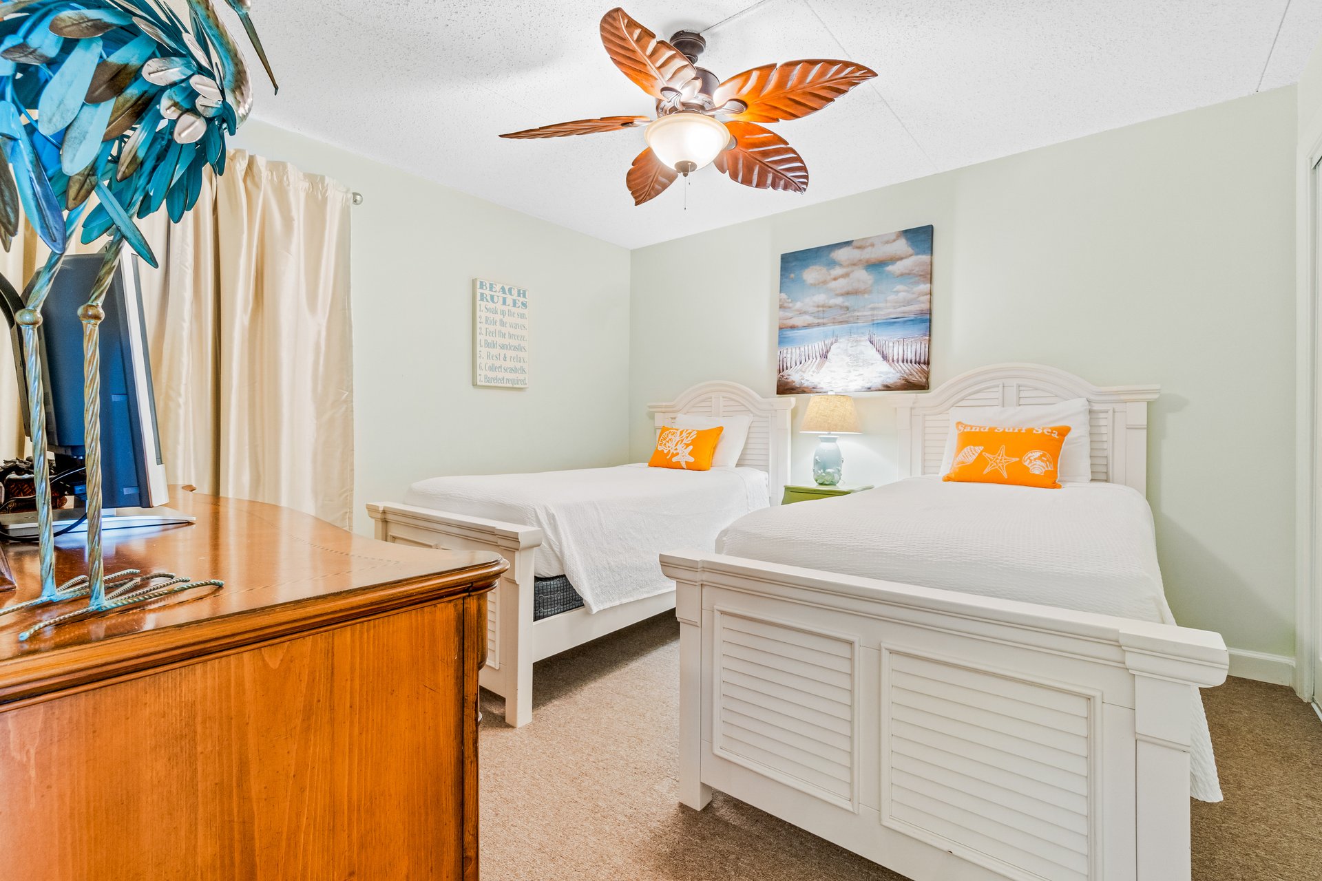 Ocean Breeze West 302 8