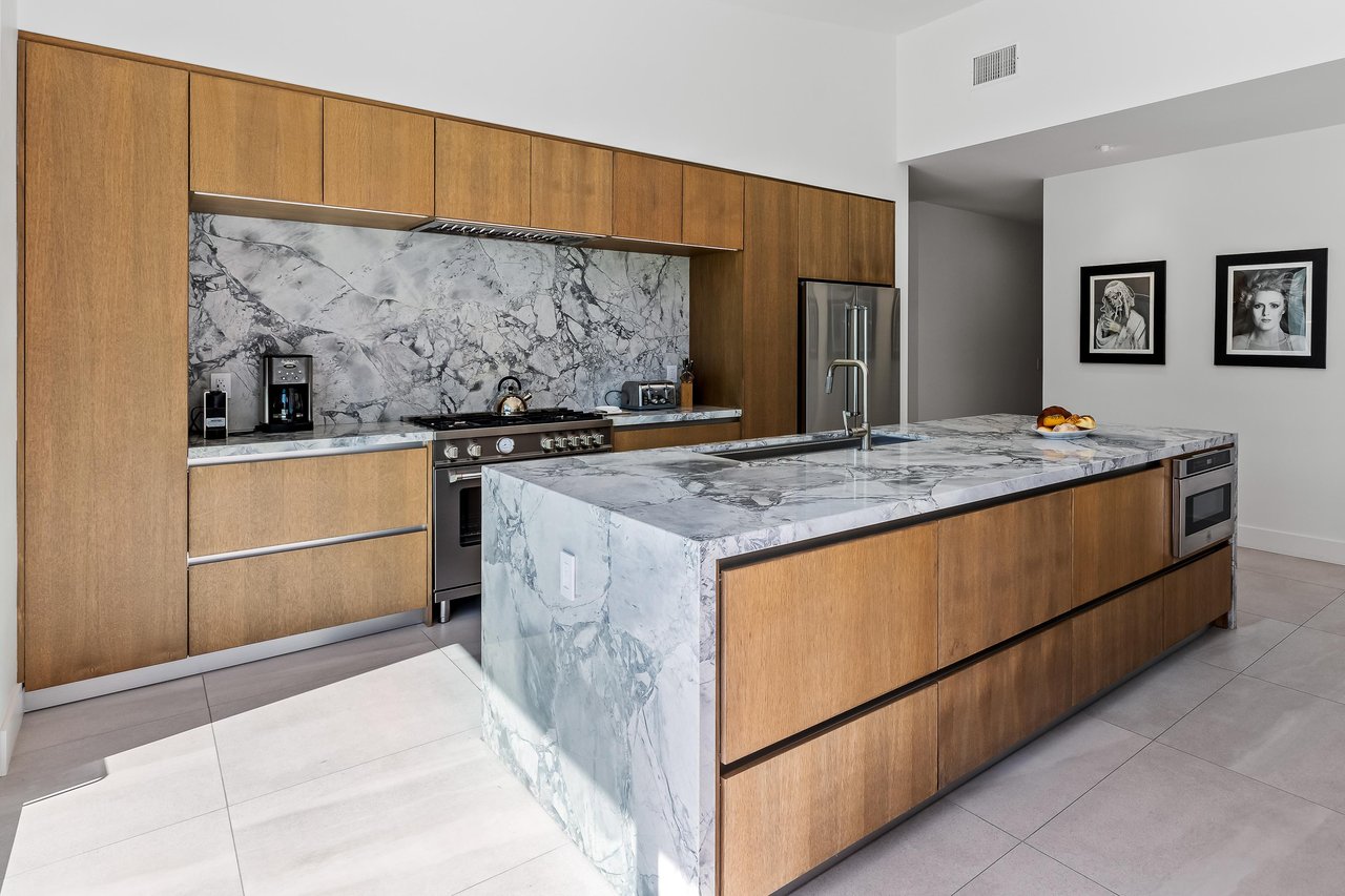 Gorgeous granite countertops