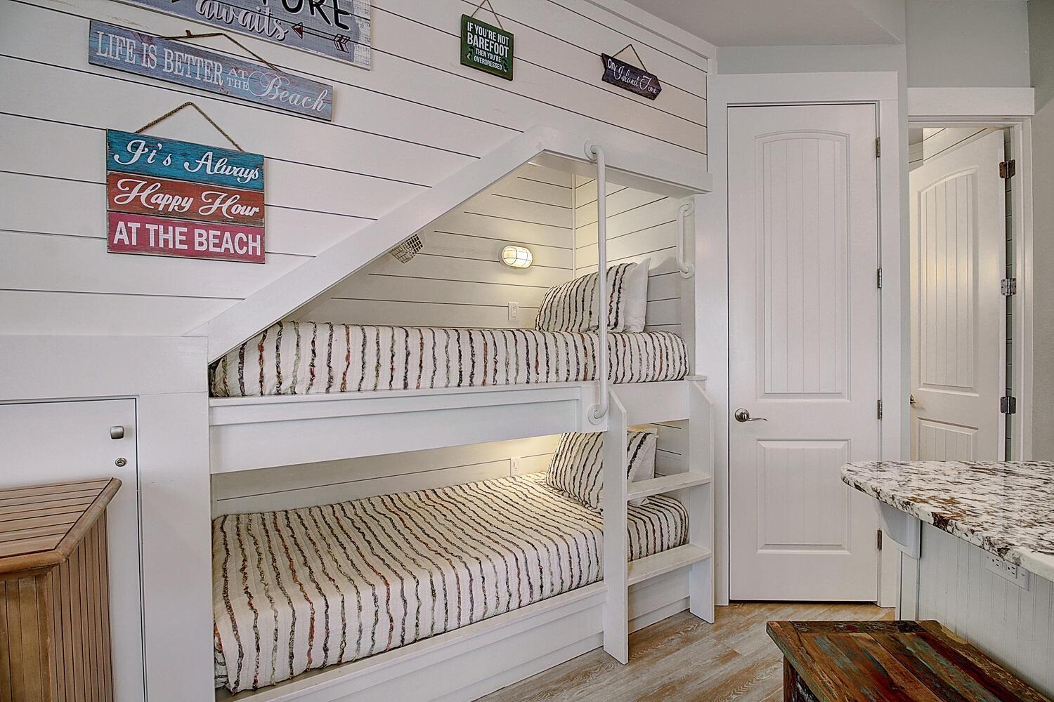 1st Floor, Bunk Nook