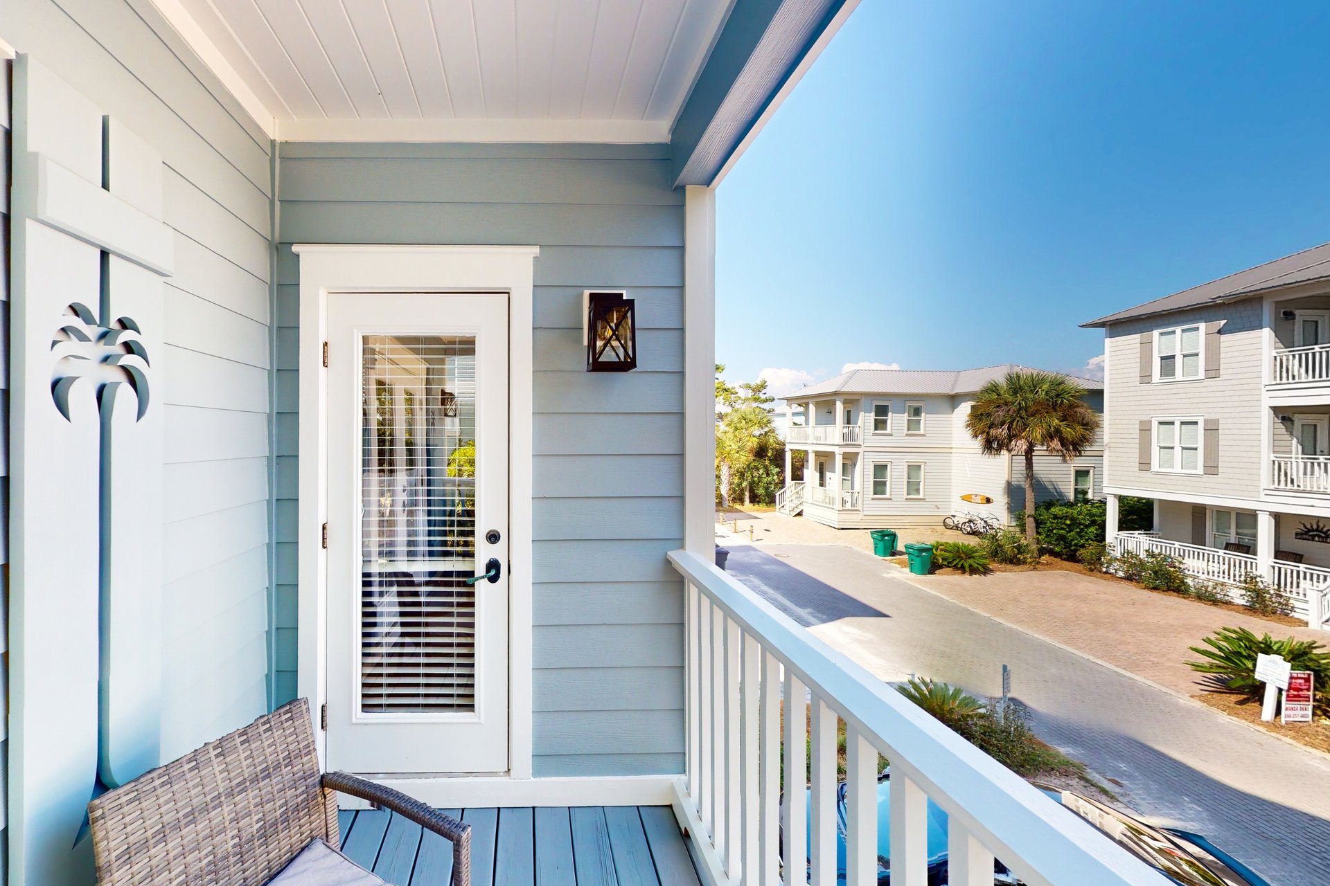 Seconds From the Sand 16