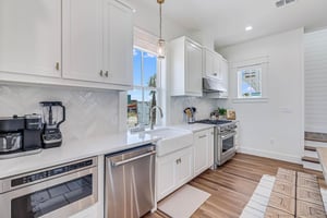 Dining AreaKitchen, 1st Floor