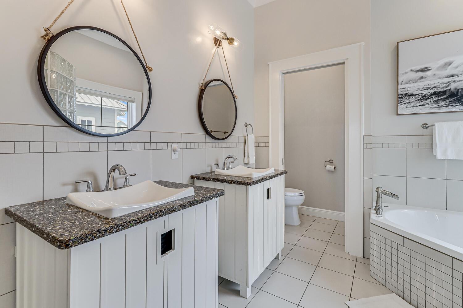 Primary King Bathroom, 2nd Floor