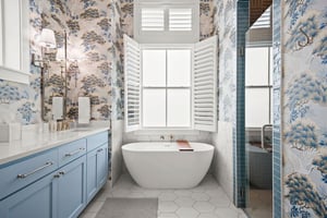 Primary King Bathroom, 2nd Floor