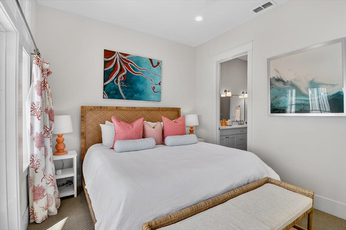 Primary King Bedroom, 2nd Floor