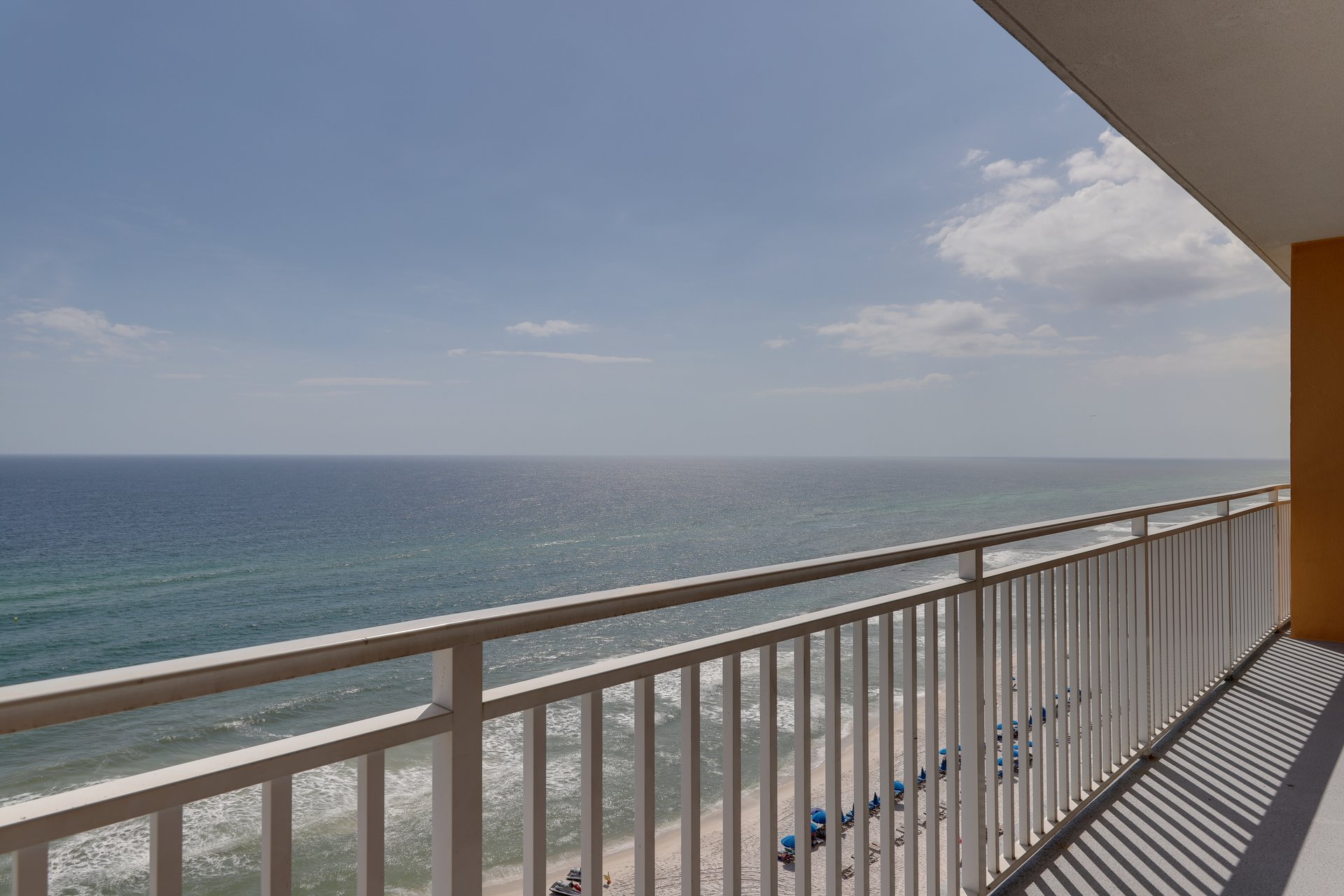 Splash Resort 907W 24