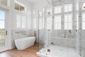 King Suite Bathroom, 2nd Floor