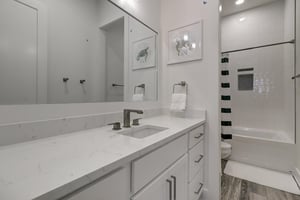 1st Floor Right Bunk Room Bathroom