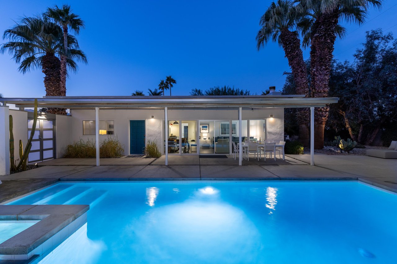 Enjoy your time outside at night in the Pool area