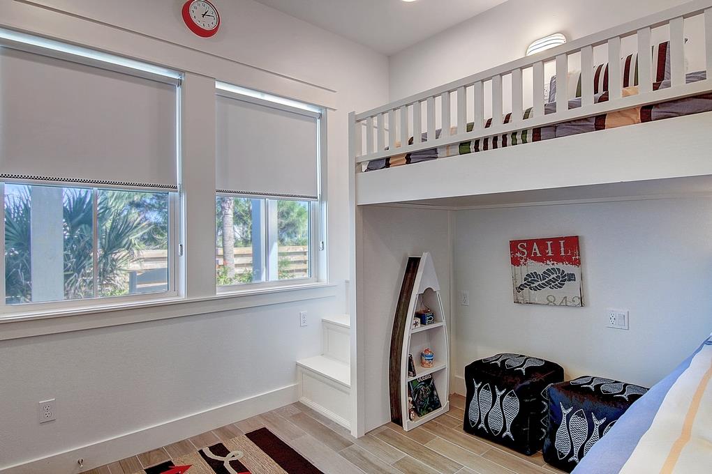 Bunk Room, 1st Floor