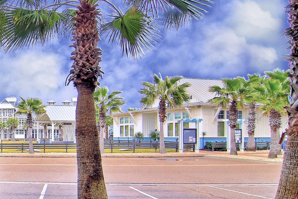 Front Patio View of The Town Center  Lisabellas Fine Dining