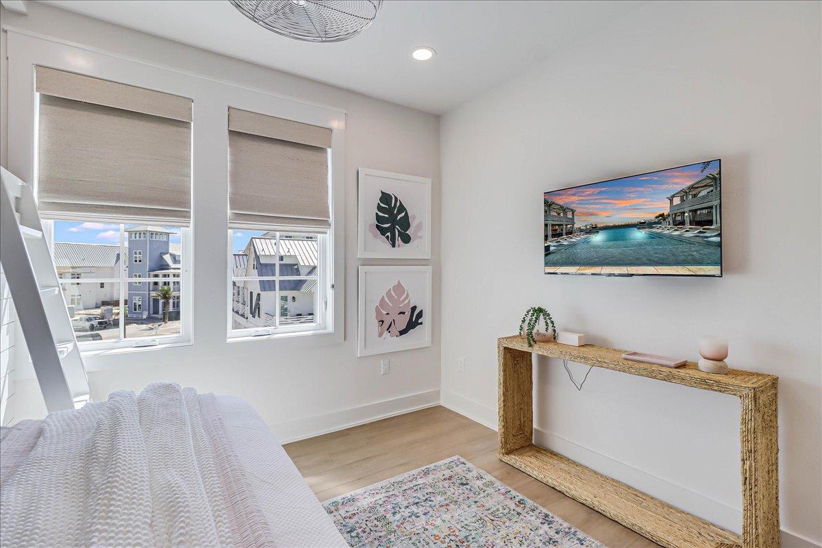 Twin over King Bedroom, 3rd Floor