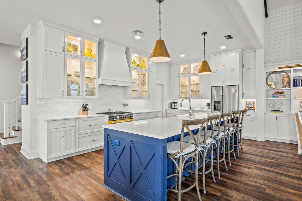 Kitchen, 2nd Floor