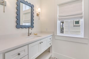 Second King Ensuite Bathroom, 2nd Floor