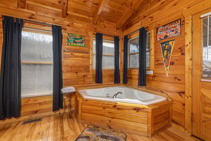 Jacuzzi Tub