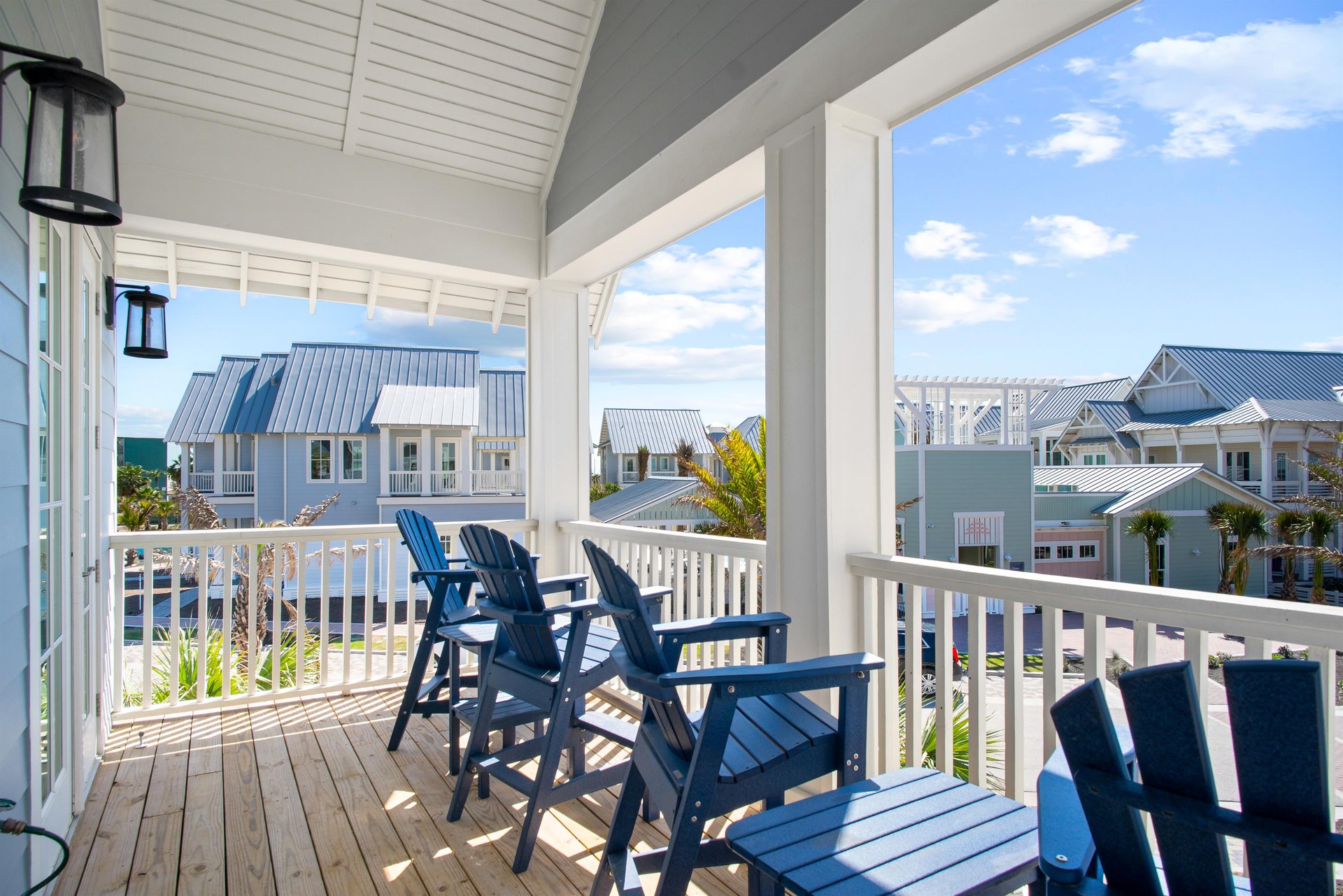 Front Balcony W Pool View, 2nd Floor