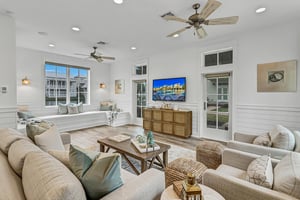 Living Area, 1st Floor