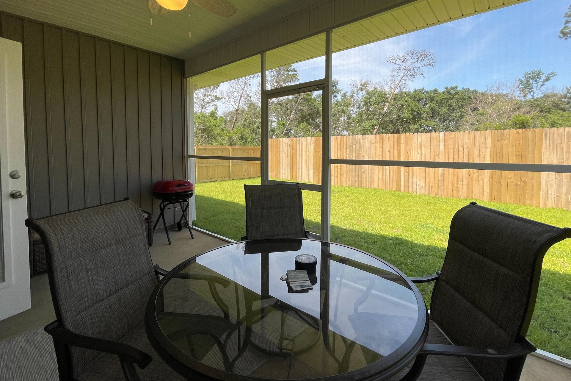 Sea Glass Retreat 20