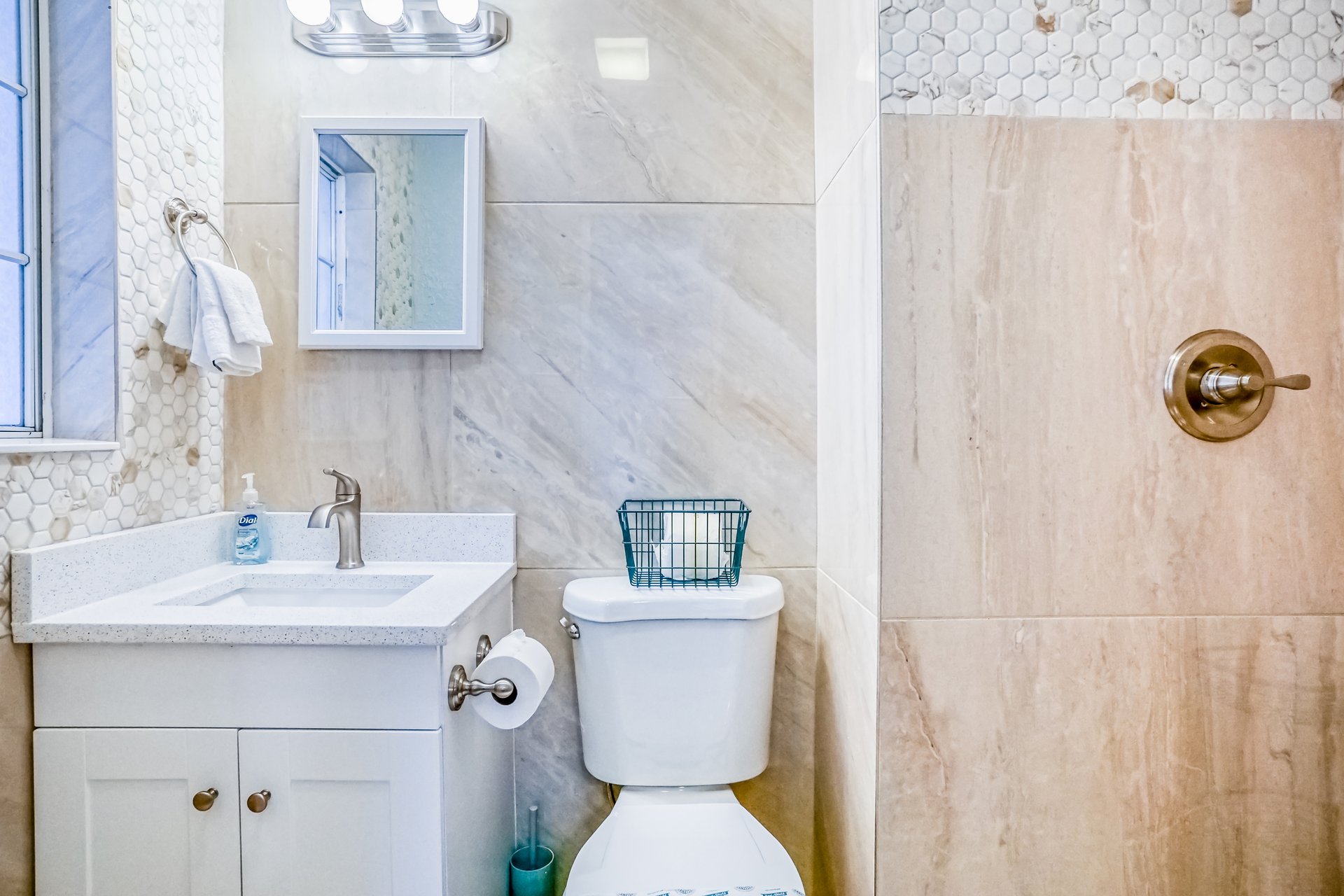 The Fancy Flamingo 23