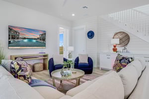 Living Area, 1st Floor