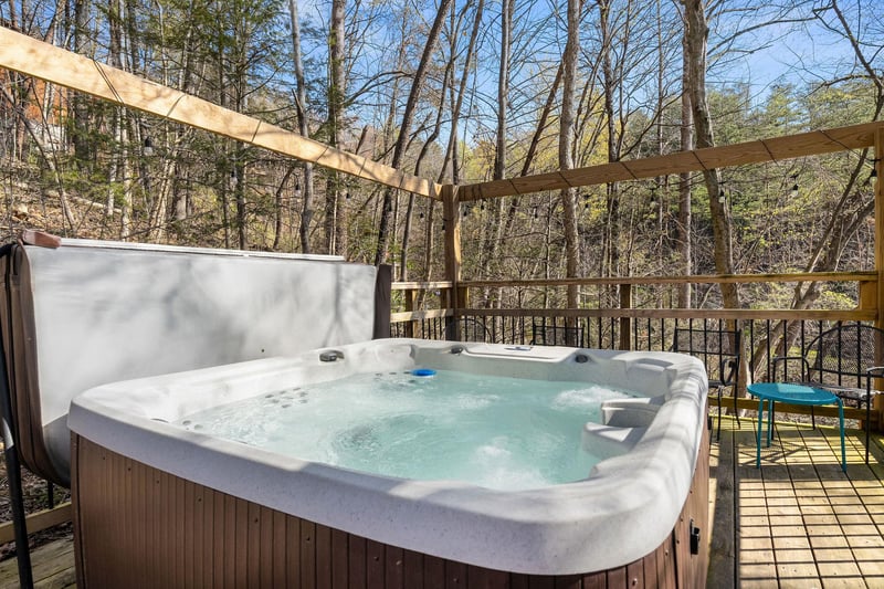 outdoor hot tub