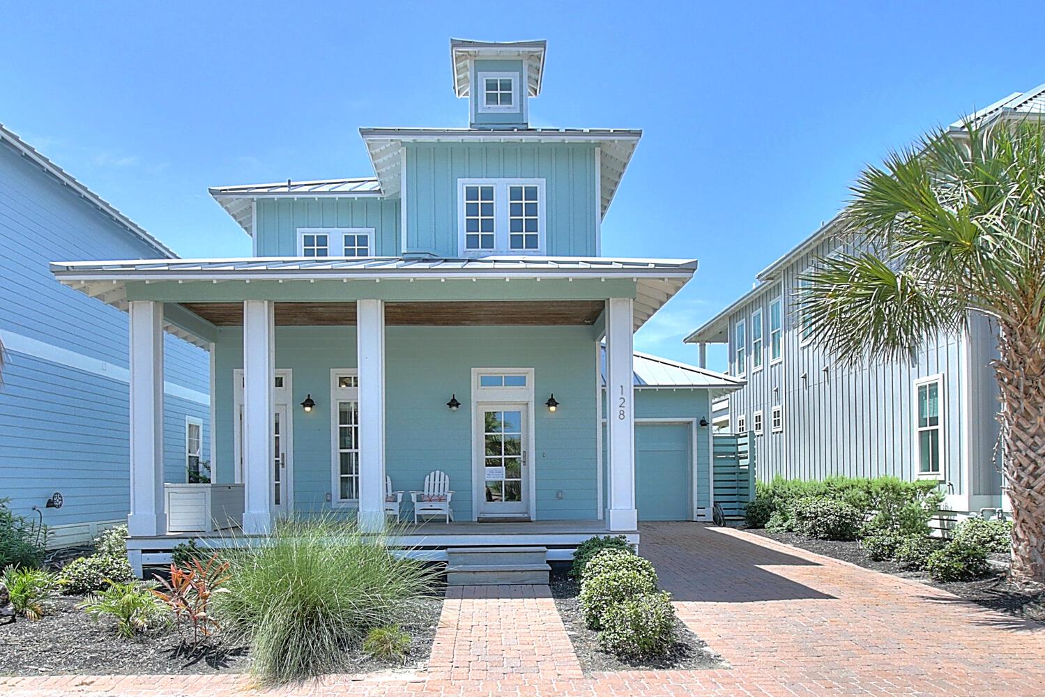 Welcome to Driftwood Cove